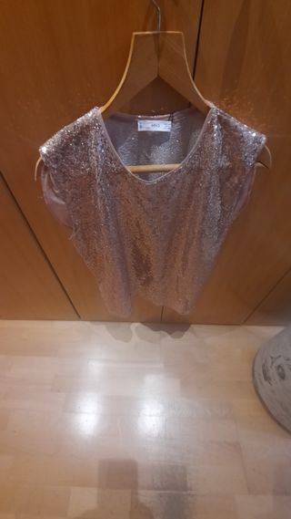 Top Mango brillo beige