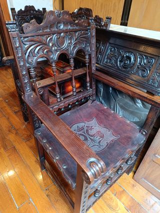 Silla madera colonial