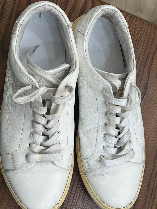 Sneakers bianche in pelle