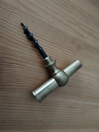 Cavatappi antico in ottone