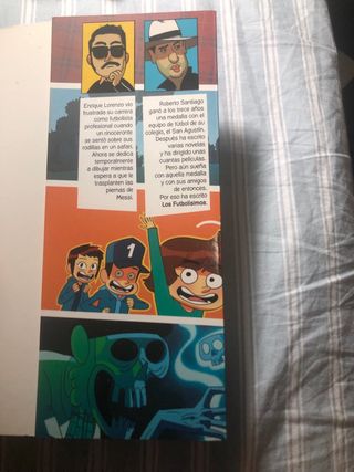 Los Futbolísimos 6: El misterio del castillo em...