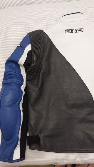 Chaqueta moto cuero AXO