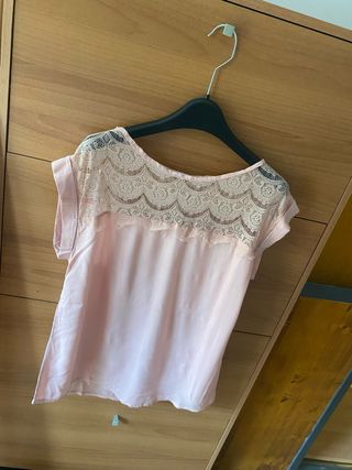 Blusa Stradivarius rosa pizzo