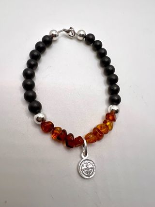 Pulsera plata & minerales variadas con dijes plata