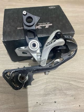 Desviador y cambio Shimano XT