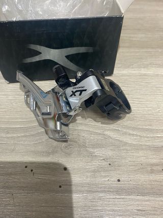 Desviador y cambio Shimano XT
