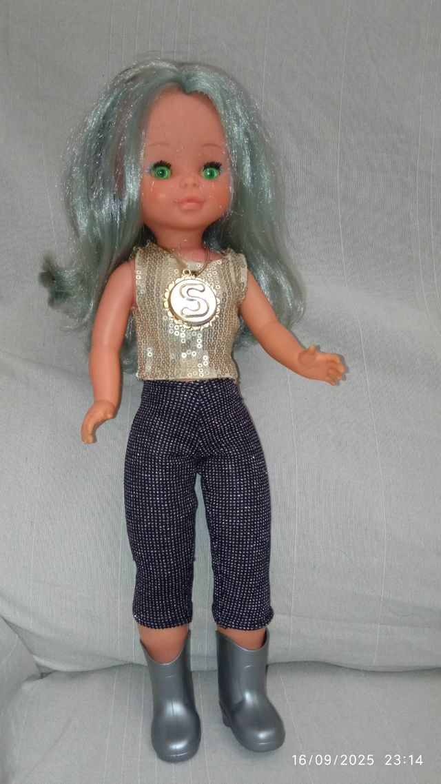 Muñeca Nancy Selene antigua