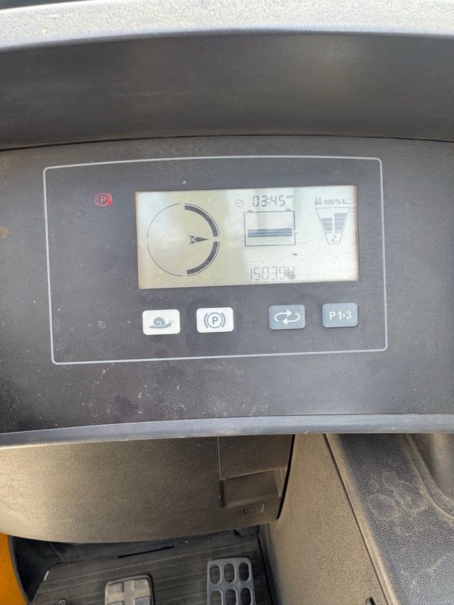 Jungheinrich ETV 216 - Carretilla Retráctil