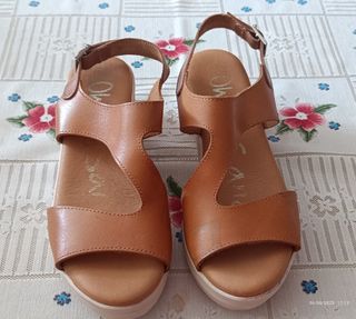 Sandalias Piel Marrón