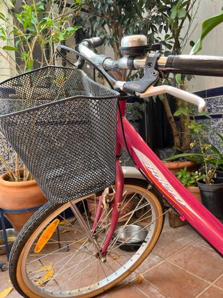 Bicicleta BH Bolero rosa c/cesta