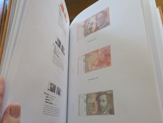 Libro Sellos, Billetes & Iconos Democracia