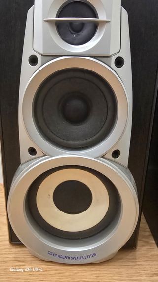 Cadena de Música  Altavoces 2.1 - sonido nítido