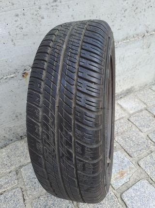 Neumático Dunlop SP10 175/65 R14 82T