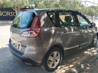 Renault Scenic 2010
