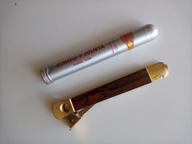 Cortapuros Solingen,Vintage.
Bien conservado.