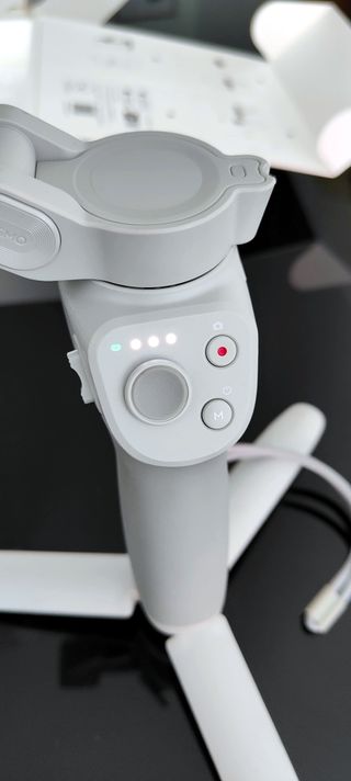 DJI OM 4 SE - Estabilizador Smartphone