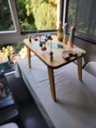 Mesa actividades madera Vertbaudet