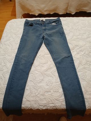 Pantalones vaqueros ajustados