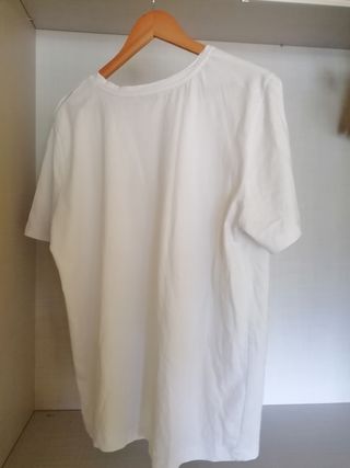 Camiseta Zara blanca c/botones