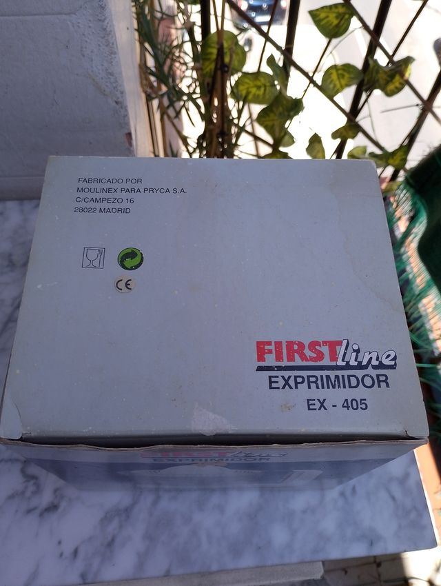 Exprimidor Firstline EX-405 nuevo