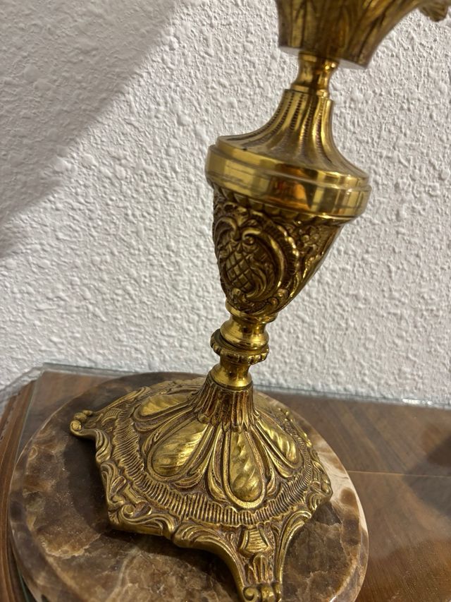 Pareja de lámparas antiguas bronce, base mármol 