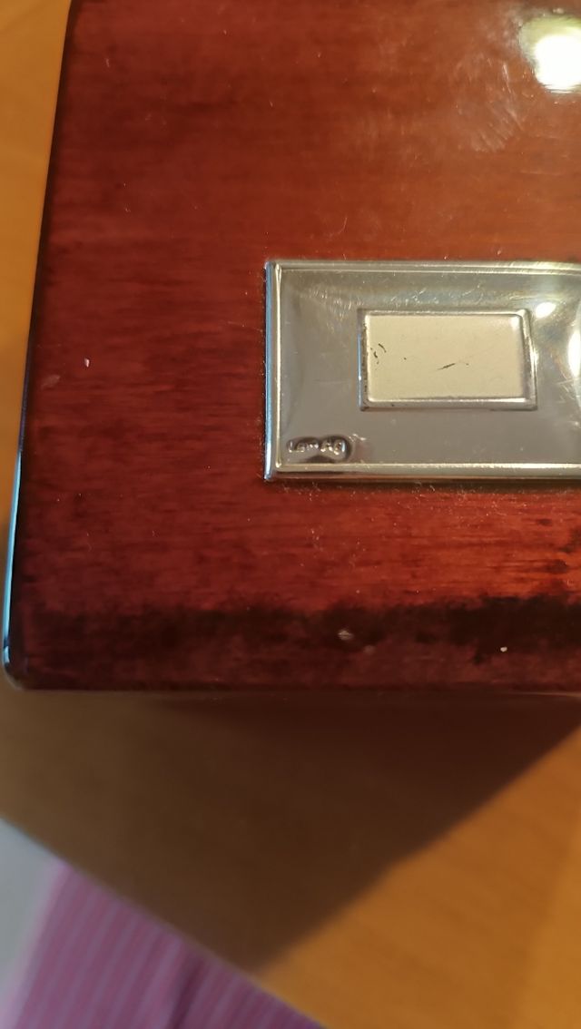 Orologio da tavolo con bussola