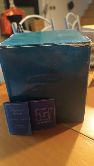 Orologio da tavolo con bussola