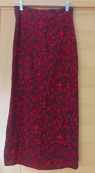 Falda midi Zara 