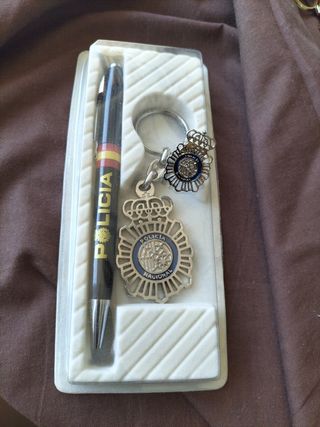 SET Bolígrafo,llavero y pinPolicía Nacional