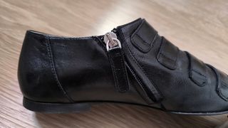 Zapatos Winklepicker Uterqüe Piel Negra