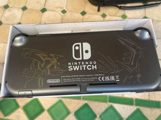 Nintendo Switch Lite - Pokémon