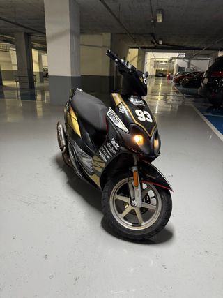 Yamaha JogR 50cc - Scooter
