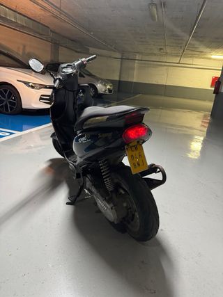 Yamaha JogR 50cc - Scooter