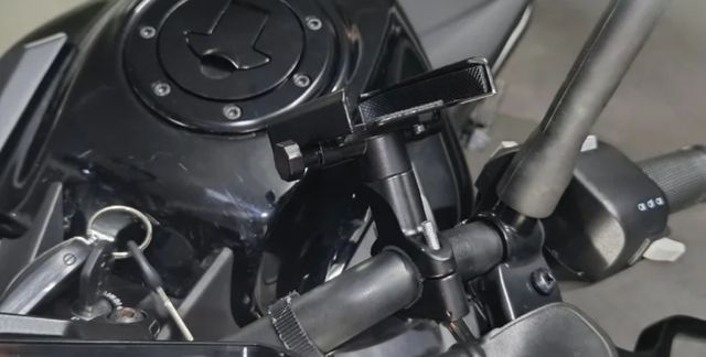 Soporte teléfono móvil Yamaha MT-09/MT-03/MT-07