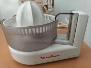 Exprimidor Moulinex eléctrico