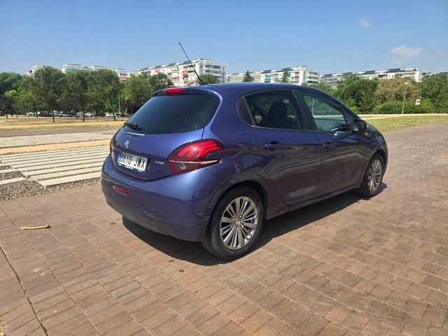 Peugeot 208 2017