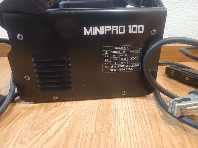Soldadora Stayer Minipro 100 Inverter.