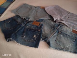 4 vaqueros talla S . 3€ cada uno buen estado