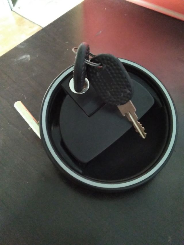 Maneta delantera derecha  Es Nueva   Seat Ritmo