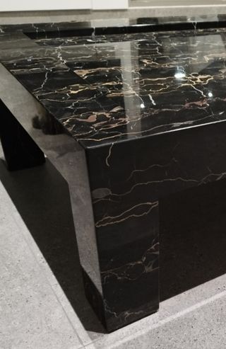 Mesa centro Marmol PORTORO