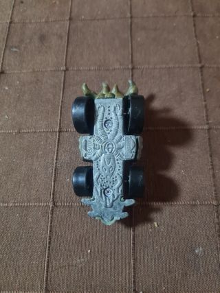 Mini coches monstruos marinos