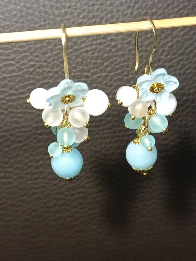 Orecchini giada turchese,onice bianca,fiori murano