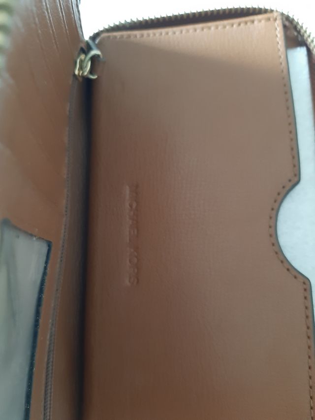 Michael Kors - Billetera marrón