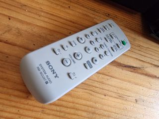 Minicadena Sony CMT-EH29 - MP3