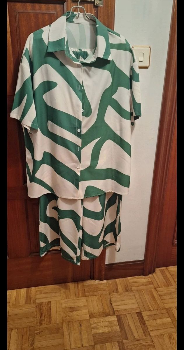 Conjunto verano - camisola y pantalón