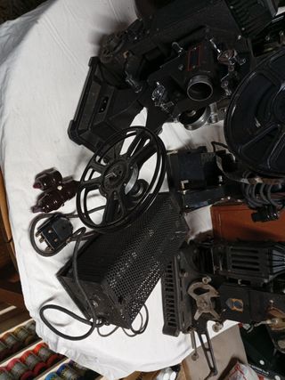 Proyector Pathé 200B antiguo