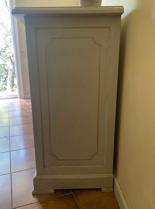 Mueble de recibidor de estilo clásico