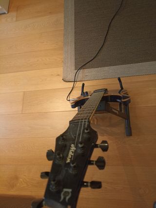 Guitarra eléctrica + Amplificador