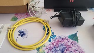 Modem Tim Hub Plus + ONT Fibra