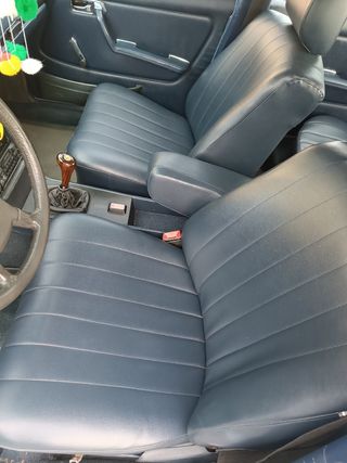 Mercedes-Benz Clase E 1980